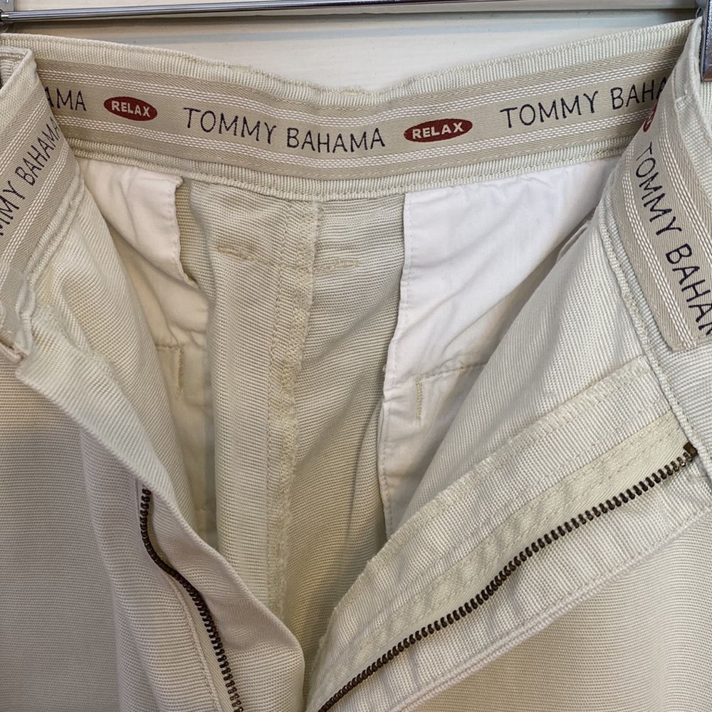 Tommy Bahama 38 SZ Relax Shorts. High quality. Side Pockets Excellent Condition - Picture 8 of 14